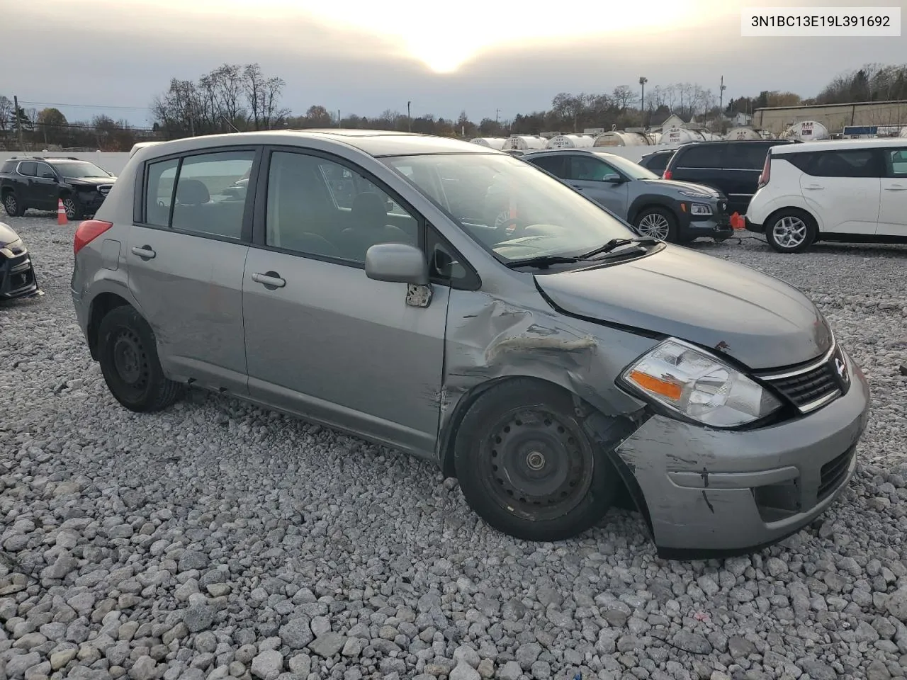 2009 Nissan Versa S VIN: 3N1BC13E19L391692 Lot: 80575534