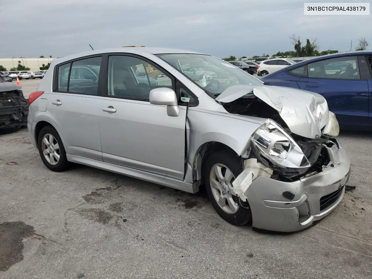 2010 Nissan Versa S VIN: 3N1BC1CP9AL438179 Lot: 68042074