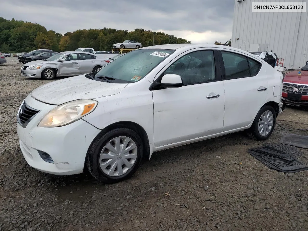 2012 Nissan Versa S VIN: 3N1CN7AP0CL858128 Lot: 74209404