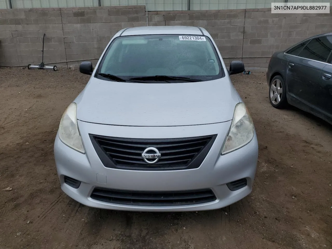 3N1CN7AP9DL882977 2013 Nissan Versa S