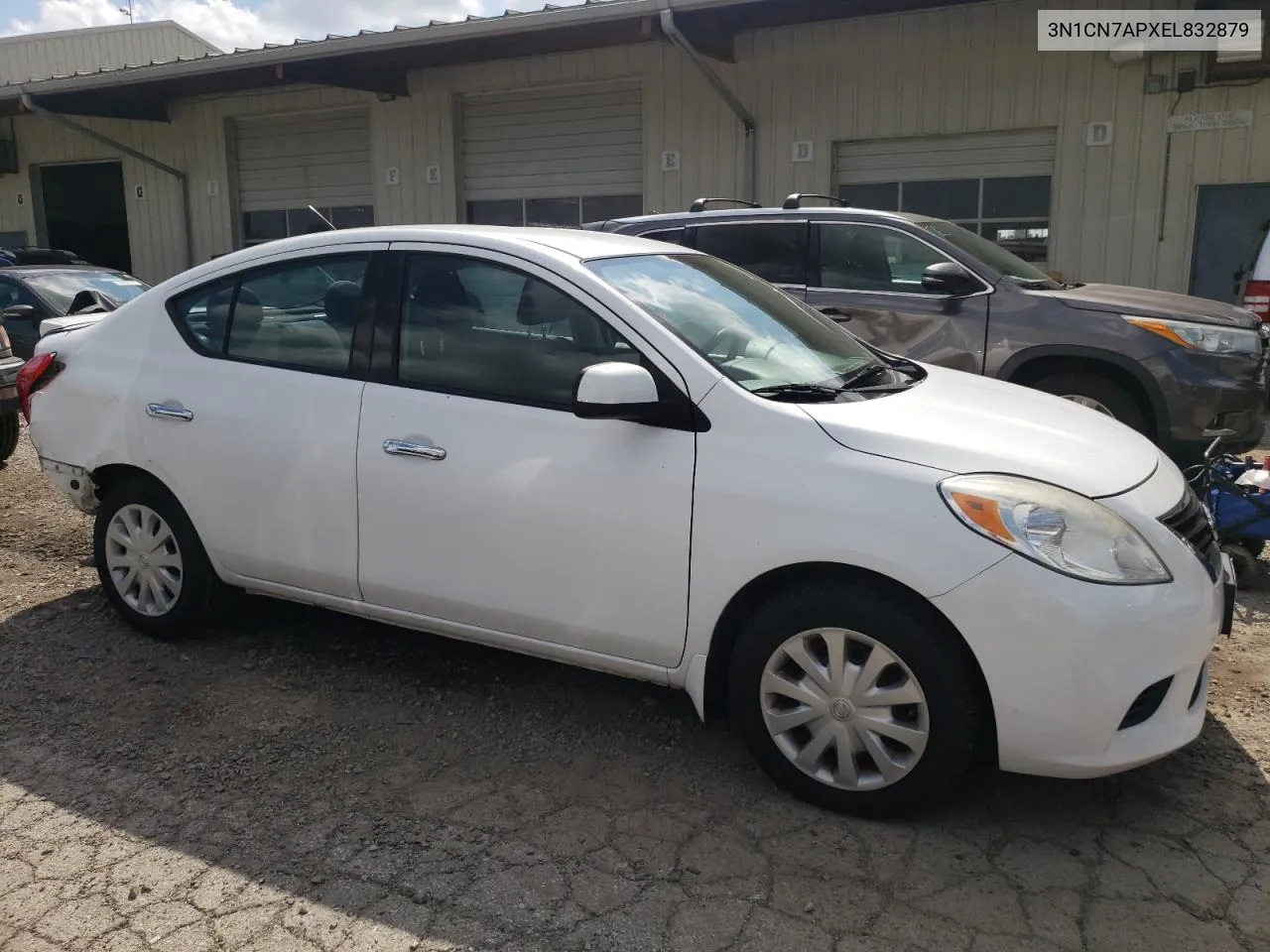 3N1CN7APXEL832879 2014 Nissan Versa S