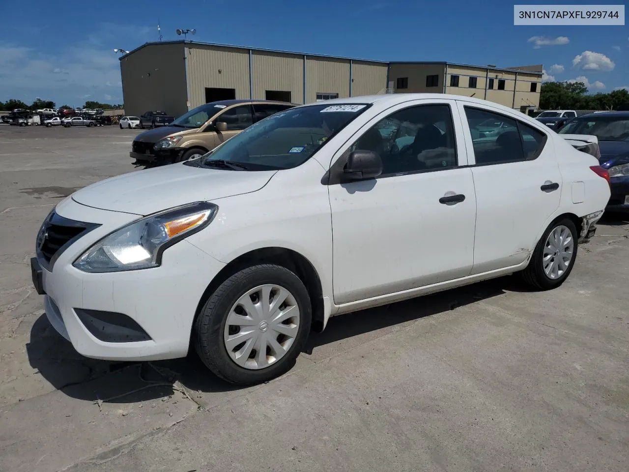 2015 Nissan Versa S VIN: 3N1CN7APXFL929744 Lot: 67761214