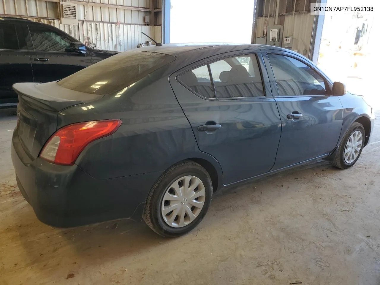 2015 Nissan Versa S VIN: 3N1CN7AP7FL952138 Lot: 72374314