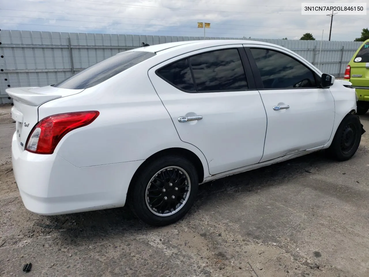 3N1CN7AP2GL846150 2016 Nissan Versa S