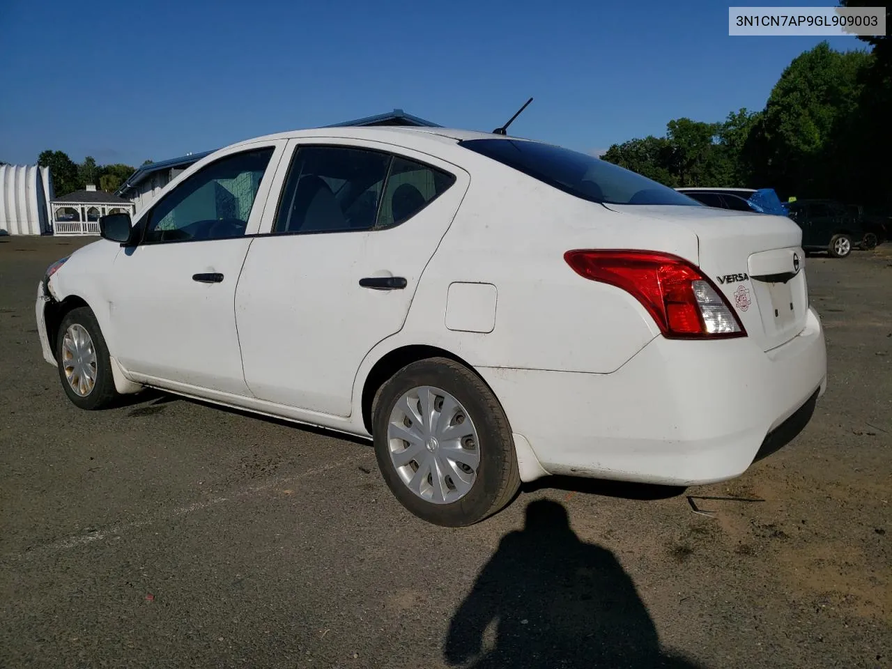 2016 Nissan Versa S VIN: 3N1CN7AP9GL909003 Lot: 70772484