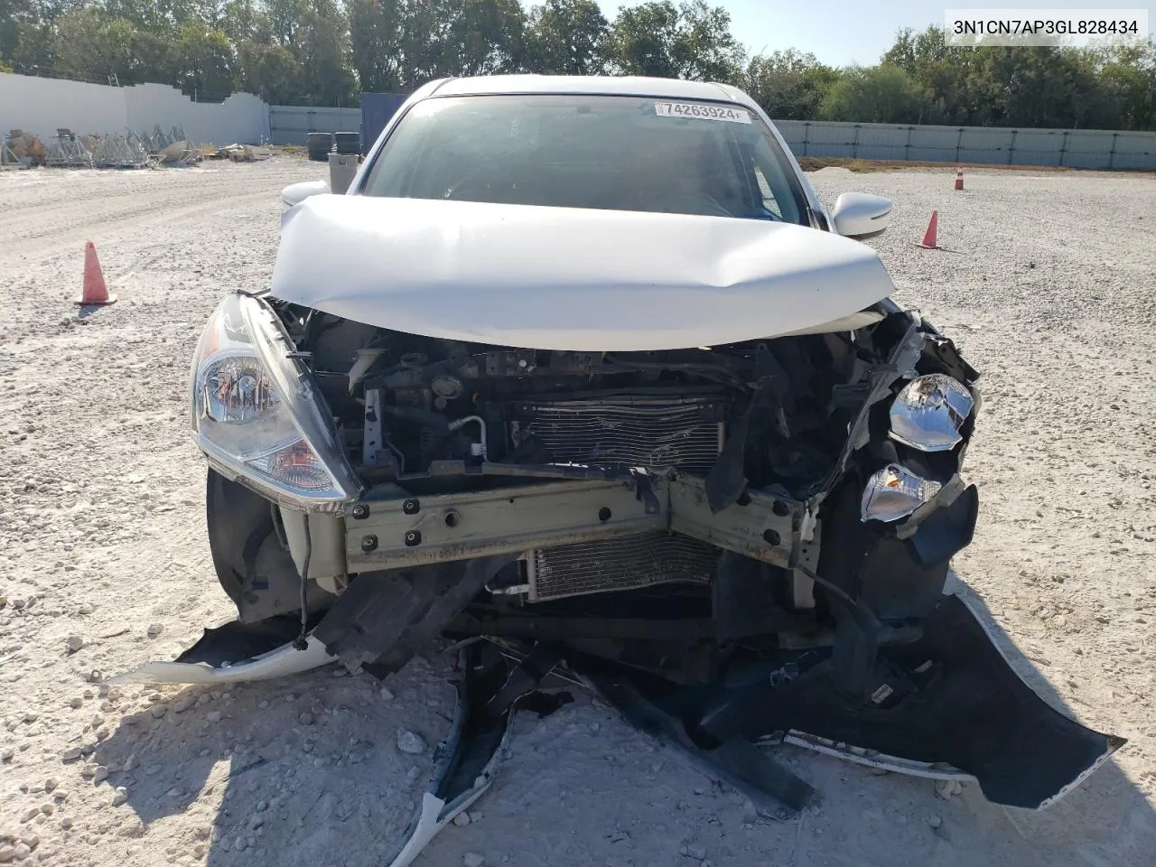 2016 Nissan Versa S VIN: 3N1CN7AP3GL828434 Lot: 74263924