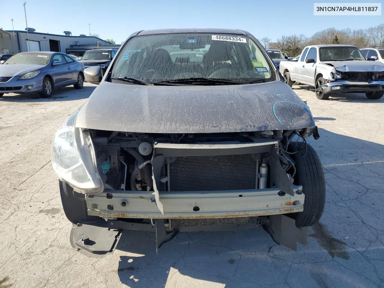 2017 Nissan Versa S VIN: 3N1CN7AP4HL811837 Lot: 48688334