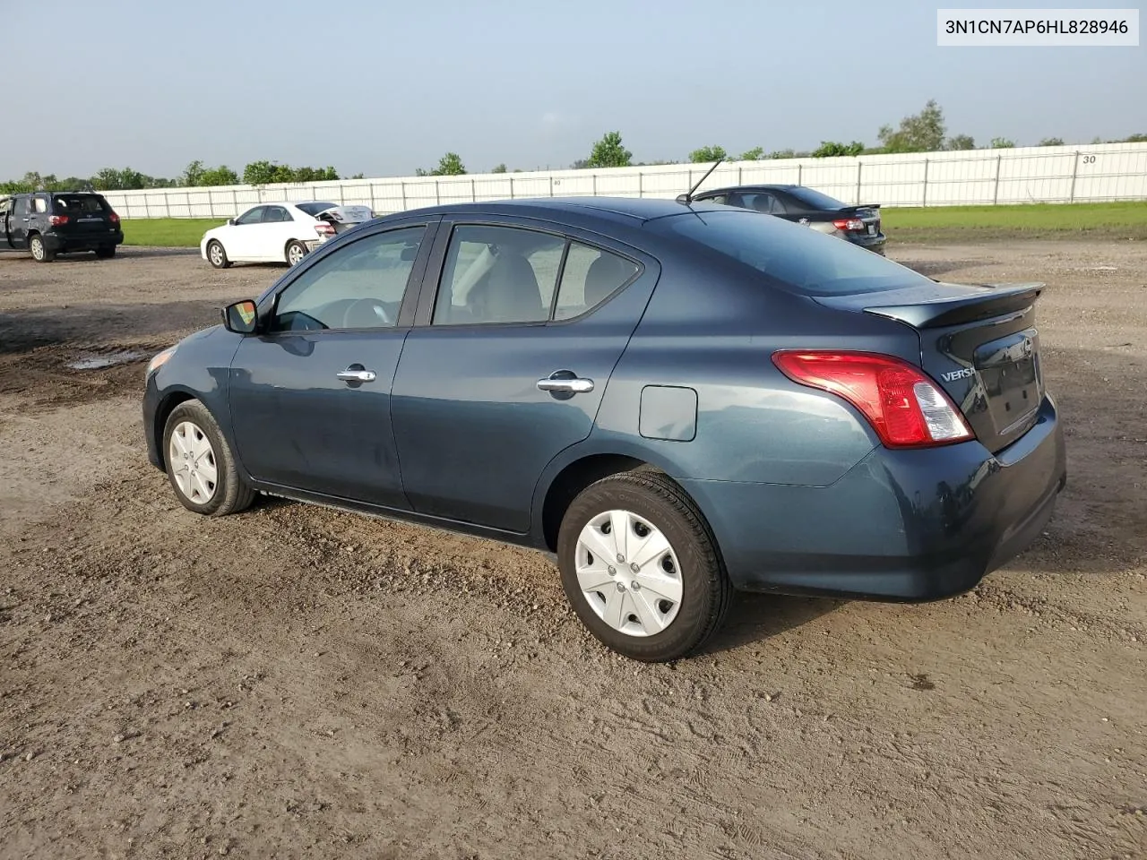 3N1CN7AP6HL828946 2017 Nissan Versa S