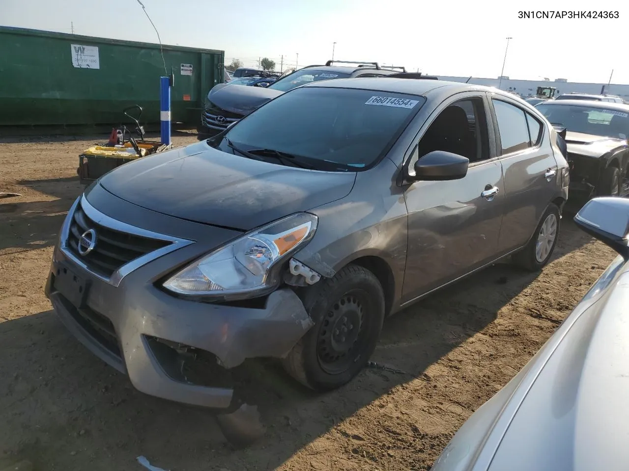 2017 Nissan Versa S VIN: 3N1CN7AP3HK424363 Lot: 66014554