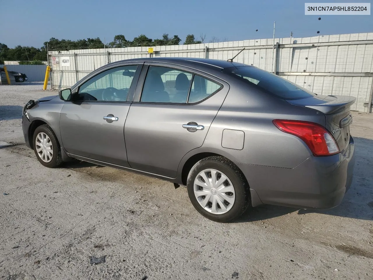 2017 Nissan Versa S VIN: 3N1CN7AP5HL852204 Lot: 66074404