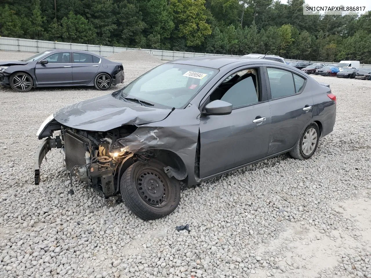 2017 Nissan Versa S VIN: 3N1CN7APXHL886817 Lot: 71009594