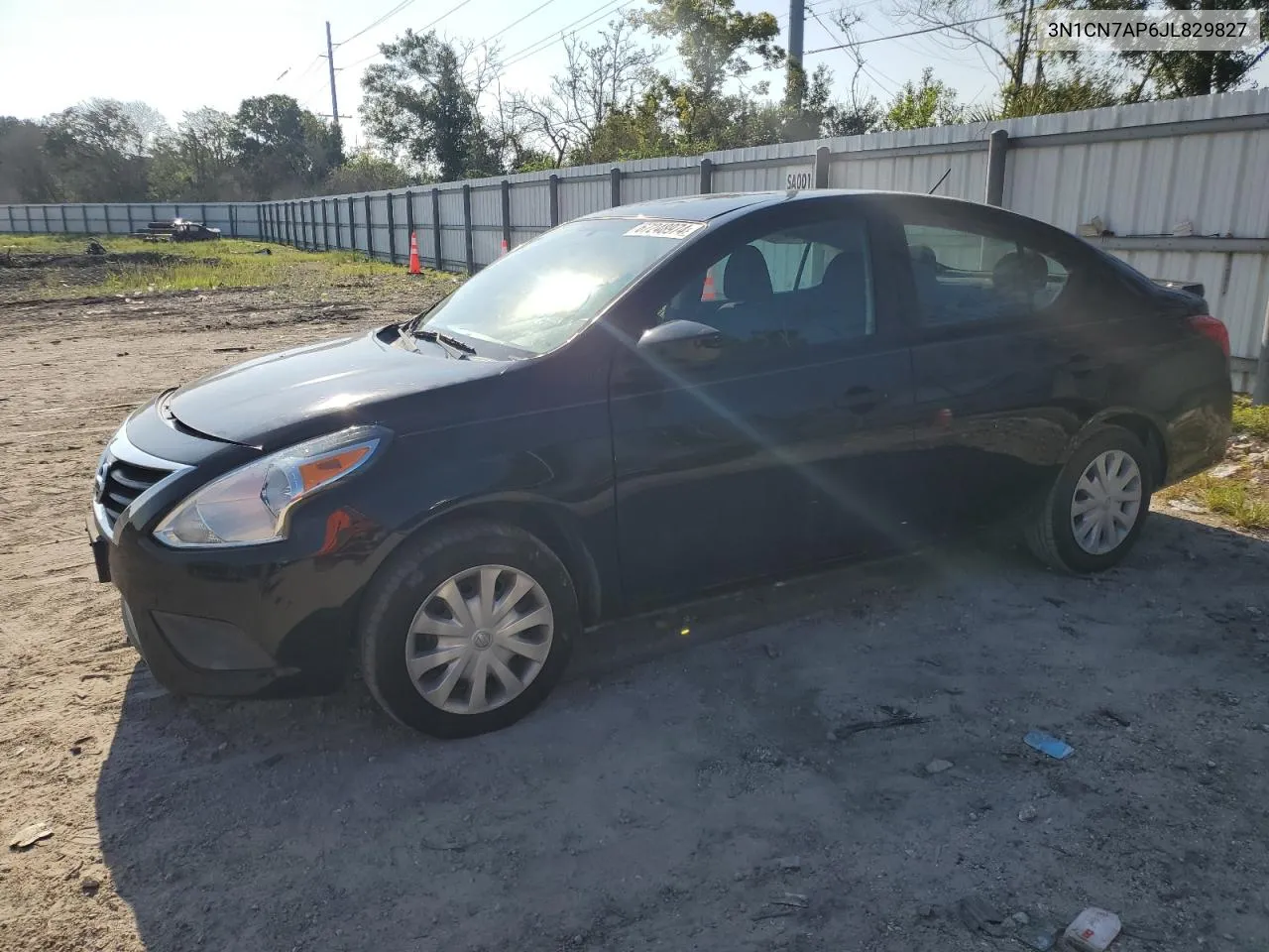 2018 Nissan Versa S VIN: 3N1CN7AP6JL829827 Lot: 67248974