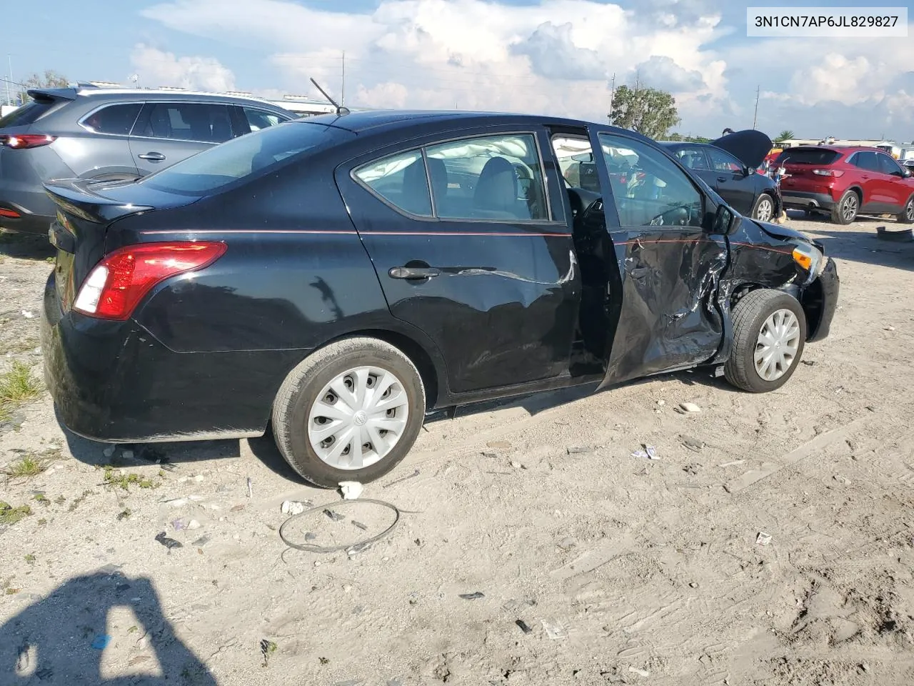 3N1CN7AP6JL829827 2018 Nissan Versa S