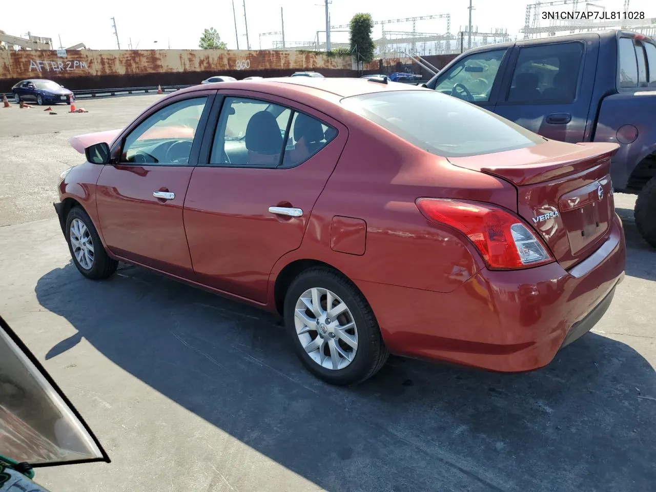 3N1CN7AP7JL811028 2018 Nissan Versa S