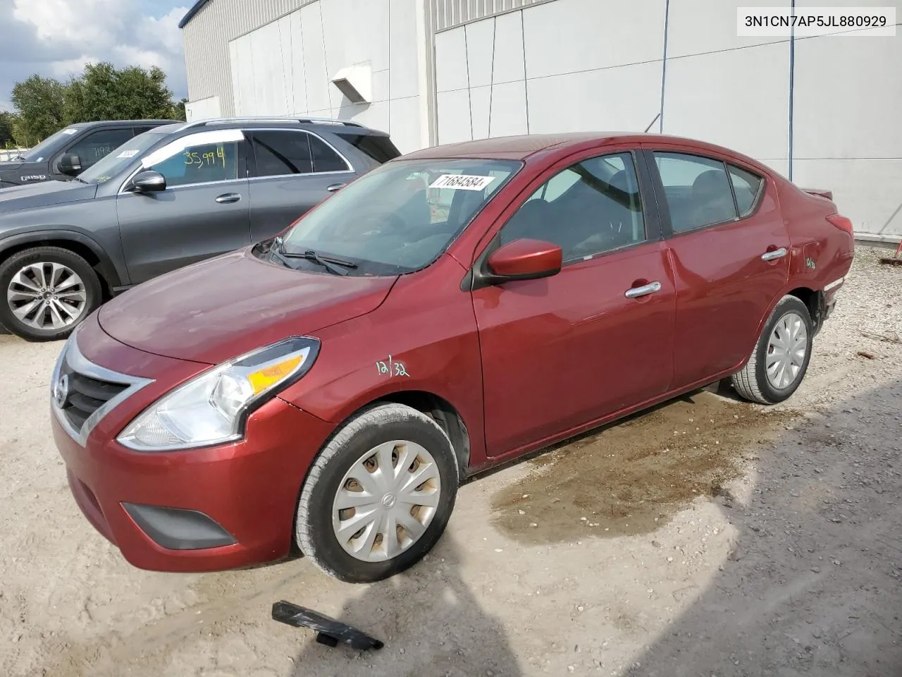 2018 Nissan Versa S VIN: 3N1CN7AP5JL880929 Lot: 71684584