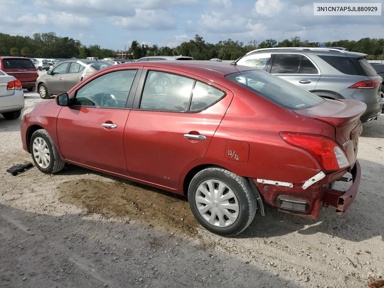 2018 Nissan Versa S VIN: 3N1CN7AP5JL880929 Lot: 71684584