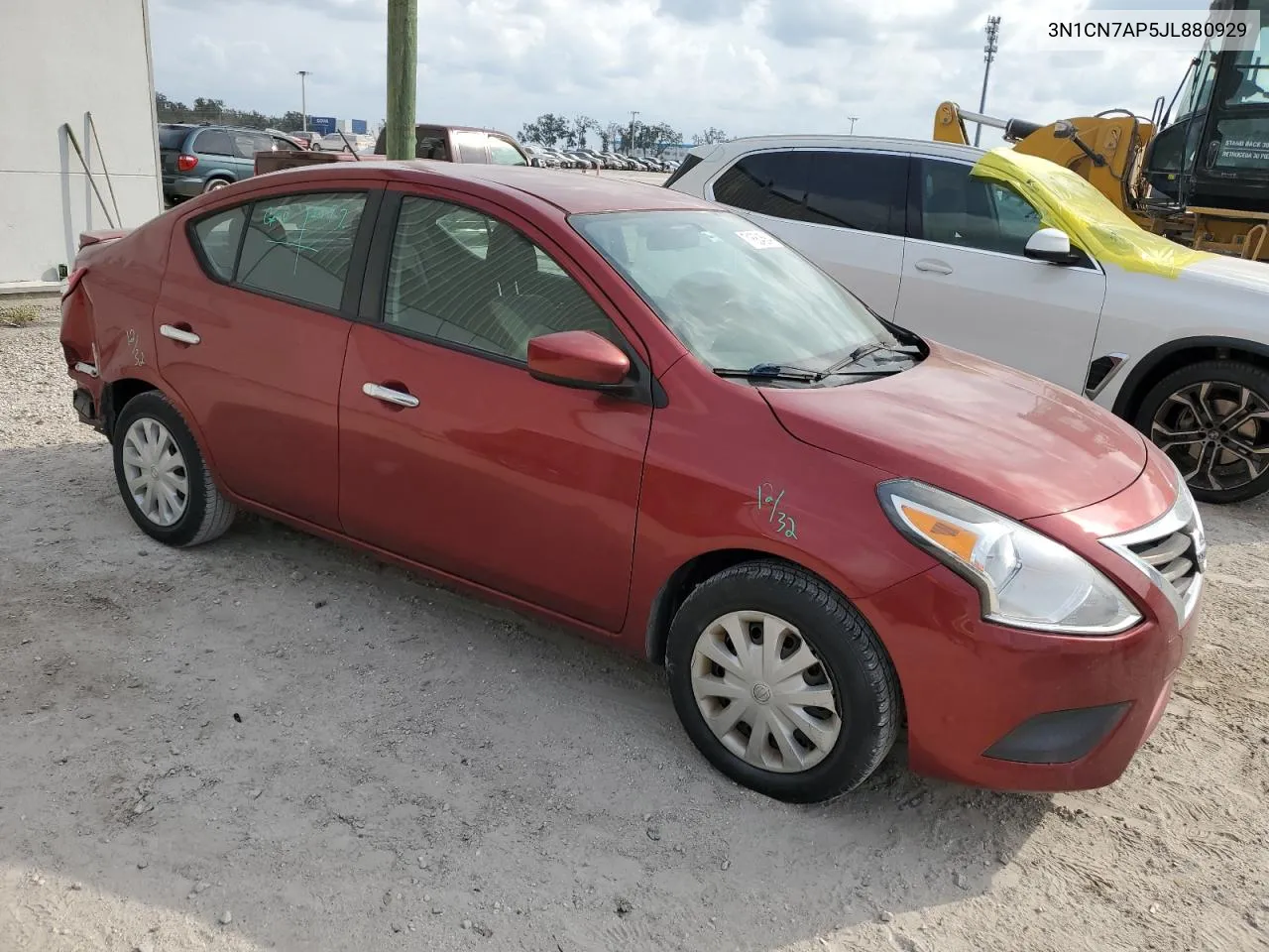 2018 Nissan Versa S VIN: 3N1CN7AP5JL880929 Lot: 71684584