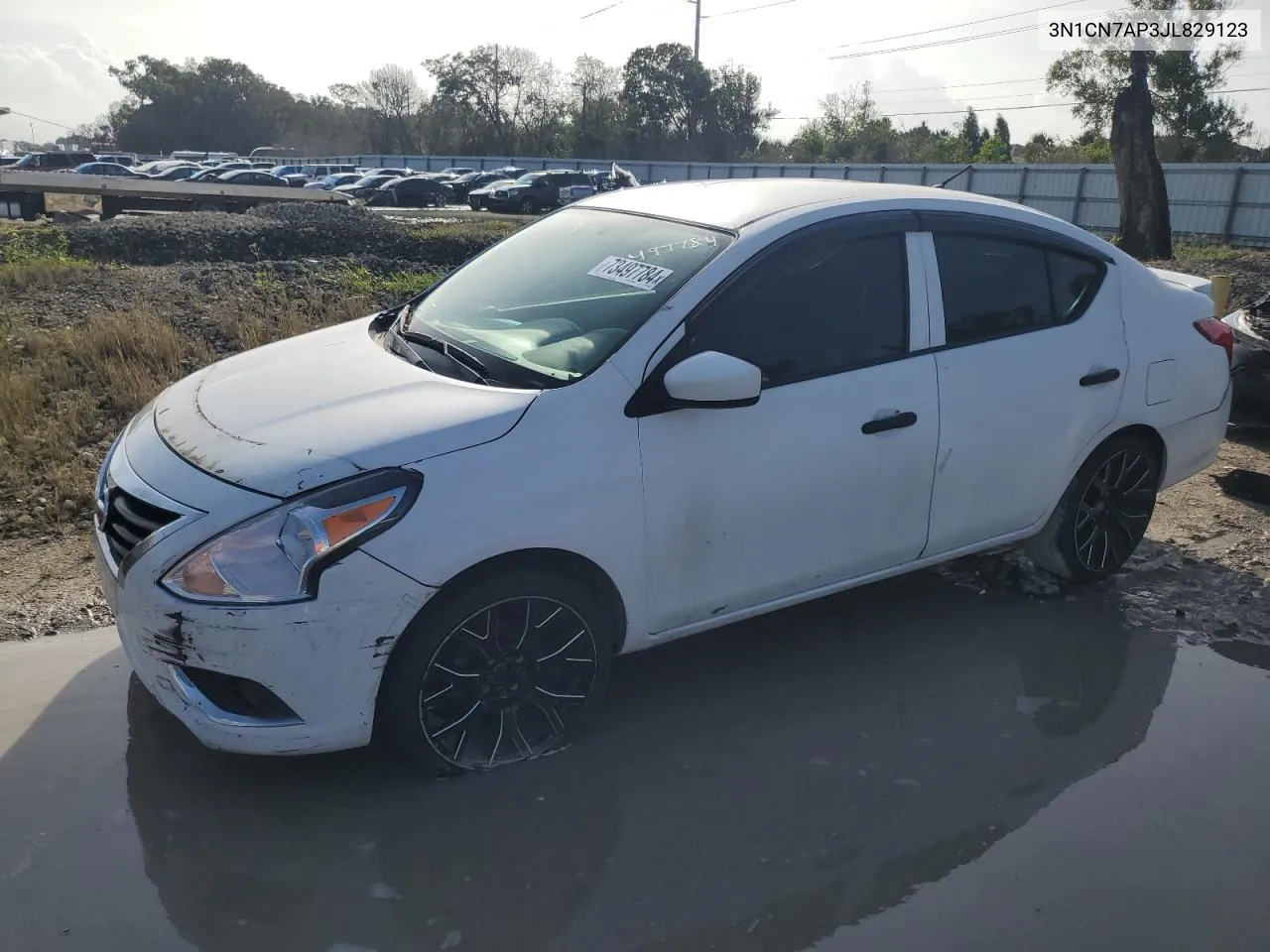 2018 Nissan Versa S VIN: 3N1CN7AP3JL829123 Lot: 73497784