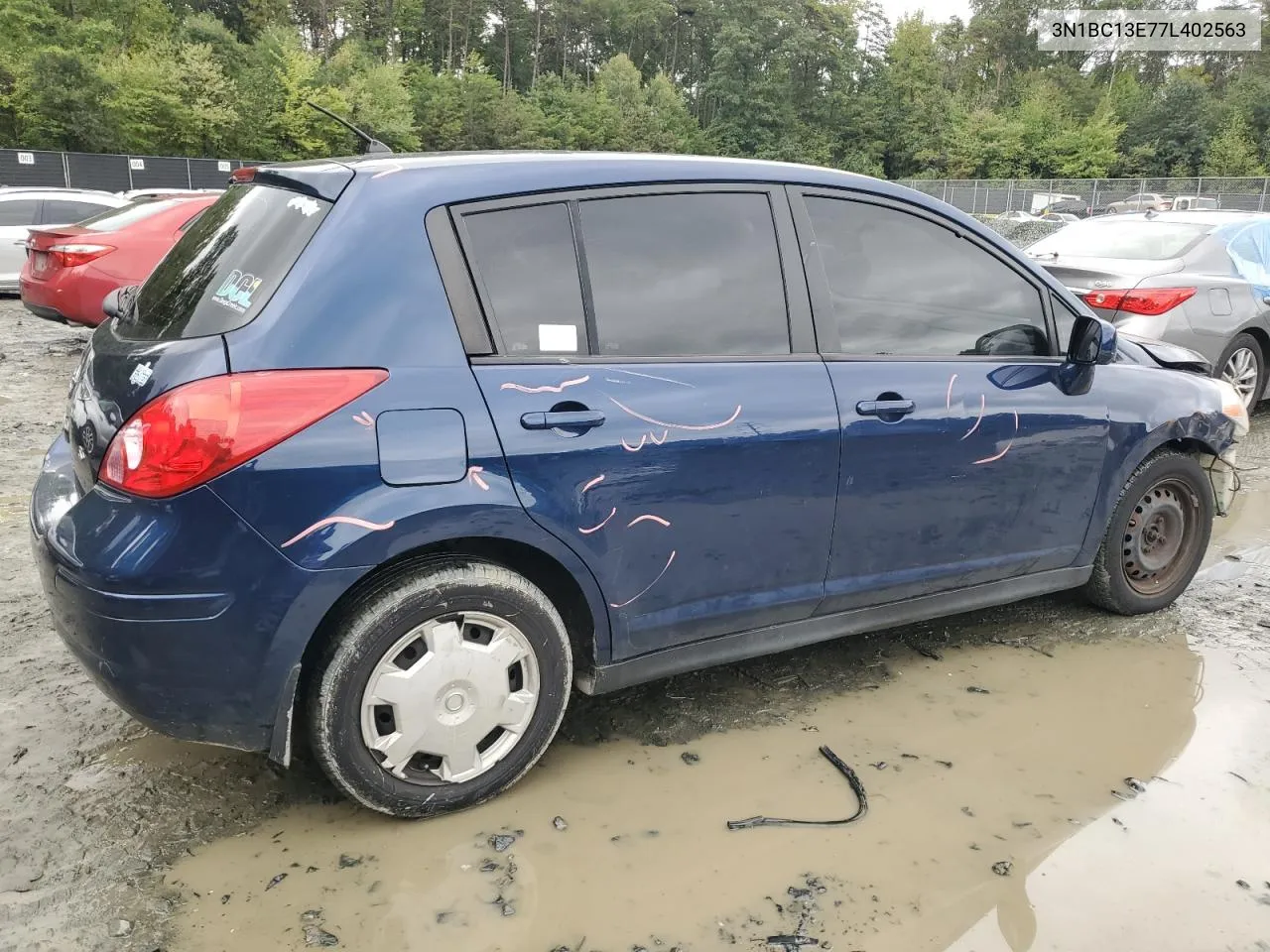 2007 Nissan Versa S VIN: 3N1BC13E77L402563 Lot: 73642884