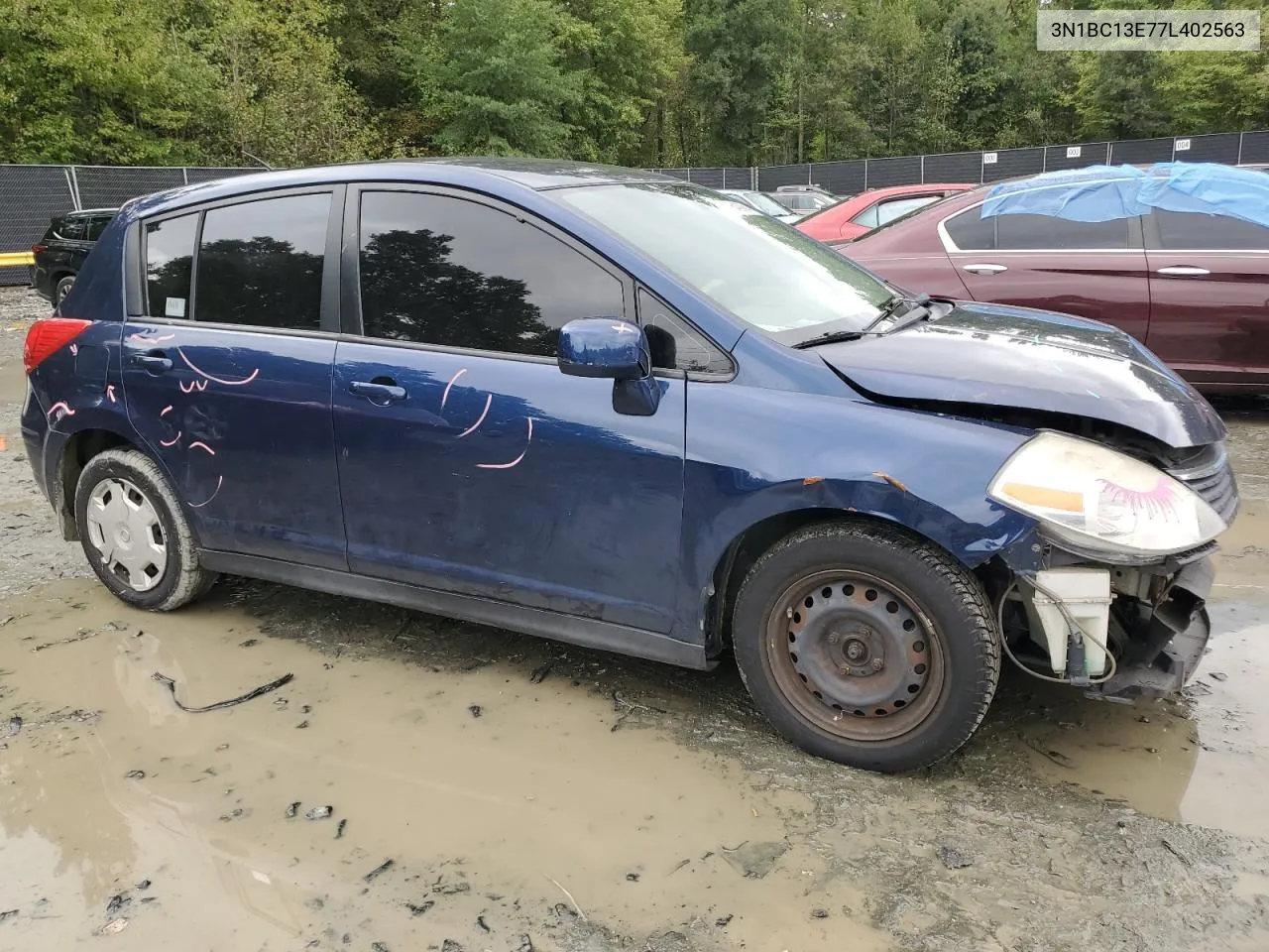 2007 Nissan Versa S VIN: 3N1BC13E77L402563 Lot: 73642884