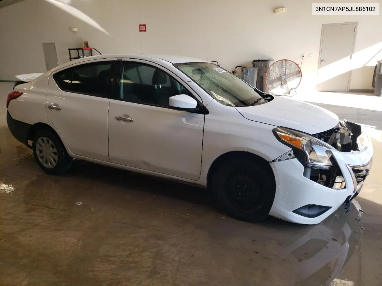 2018 Nissan Versa S VIN: 3N1CN7AP5JL886102 Lot: 75396234