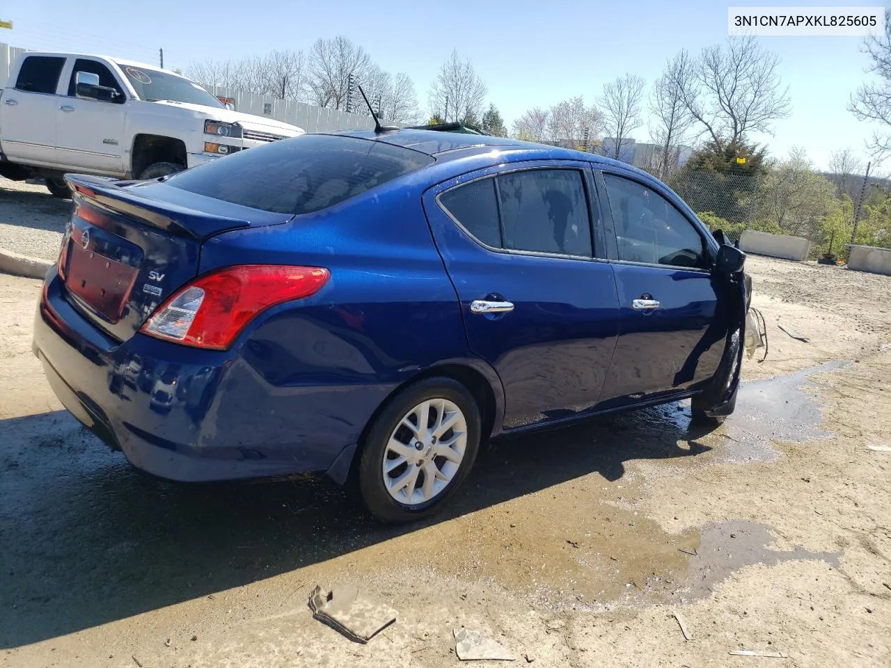 2019 Nissan Versa S VIN: 3N1CN7APXKL825605 Lot: 48720334