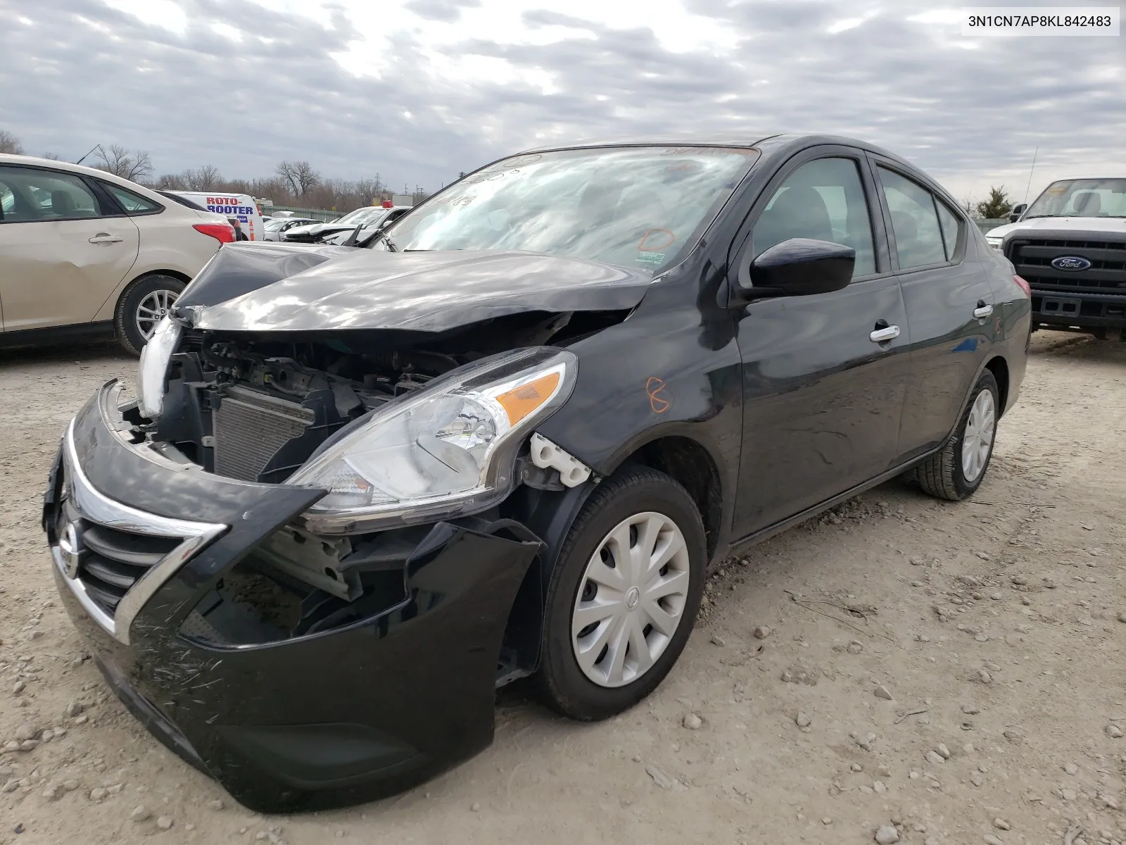 2019 Nissan Versa S VIN: 3N1CN7AP8KL842483 Lot: 53935894