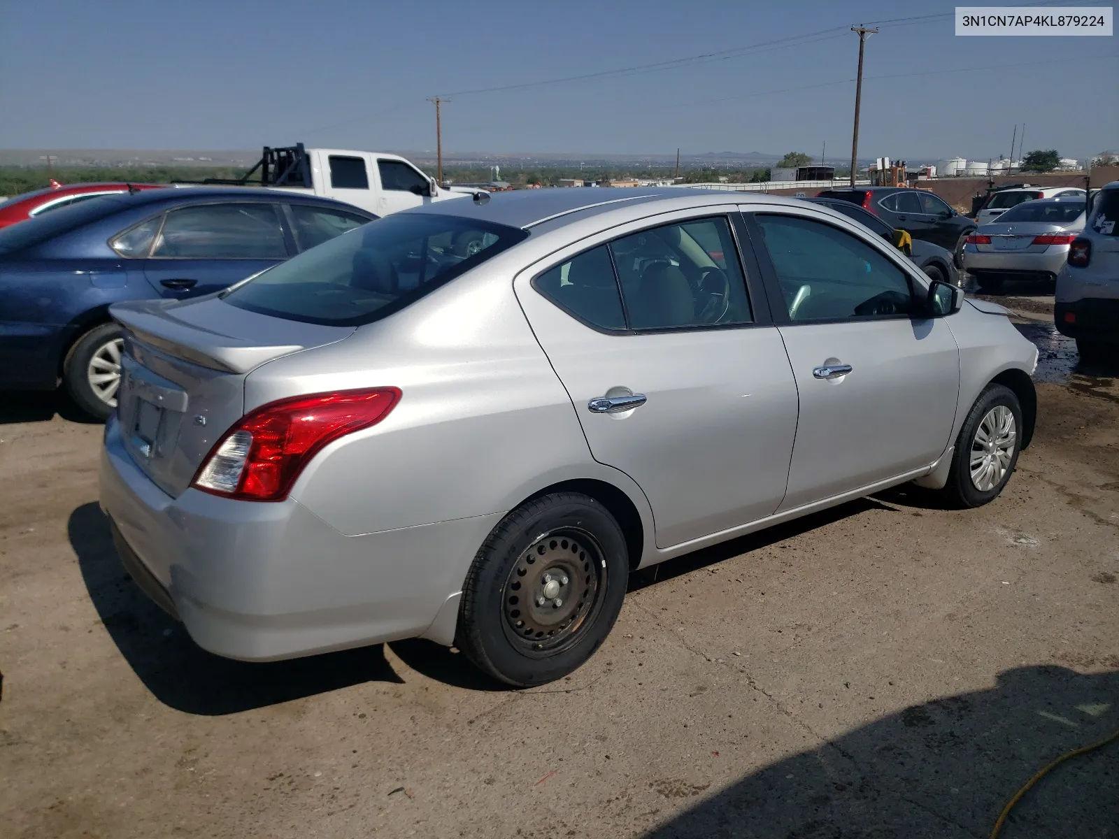 3N1CN7AP4KL879224 2019 Nissan Versa S