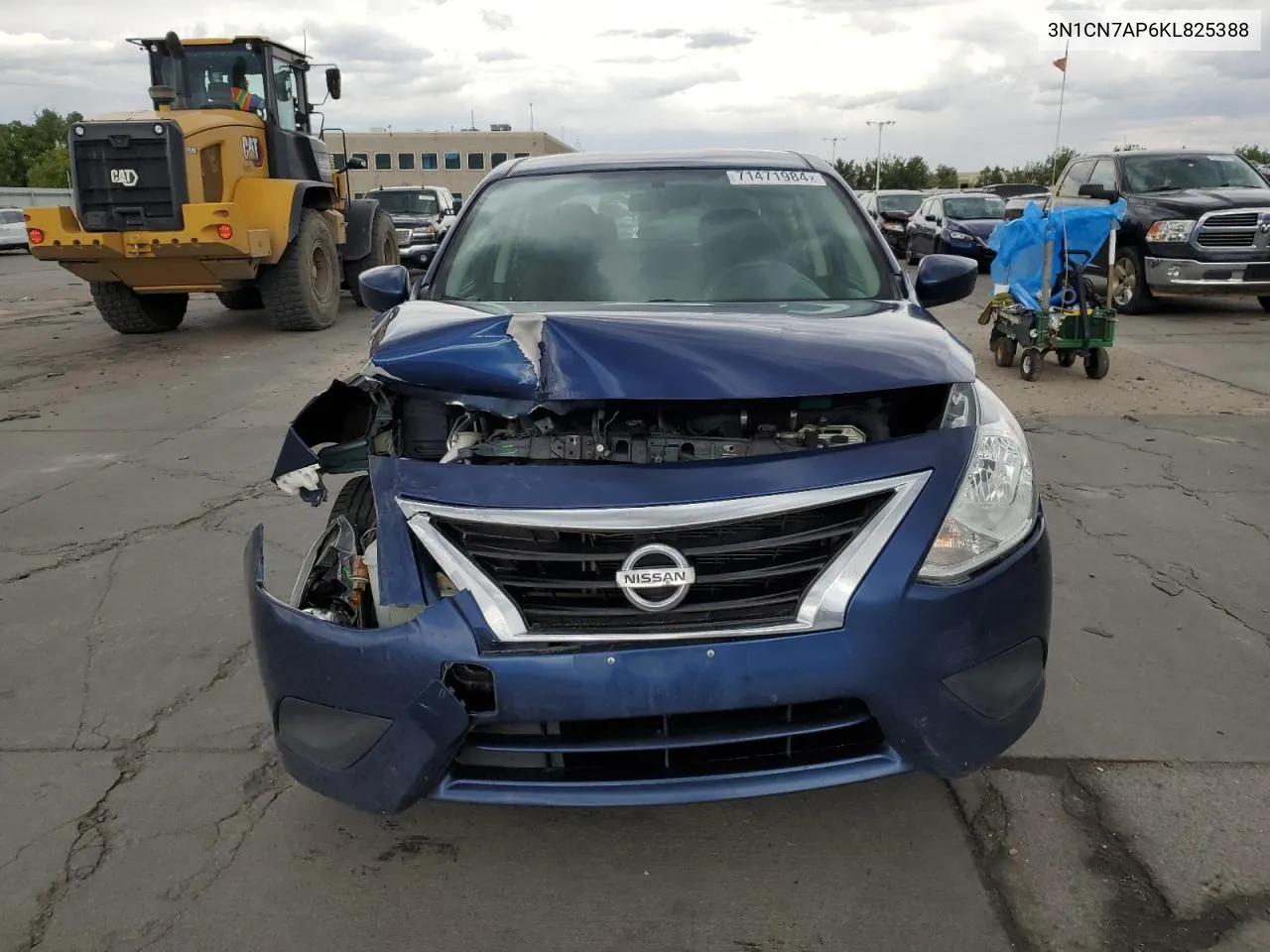 3N1CN7AP6KL825388 2019 Nissan Versa S