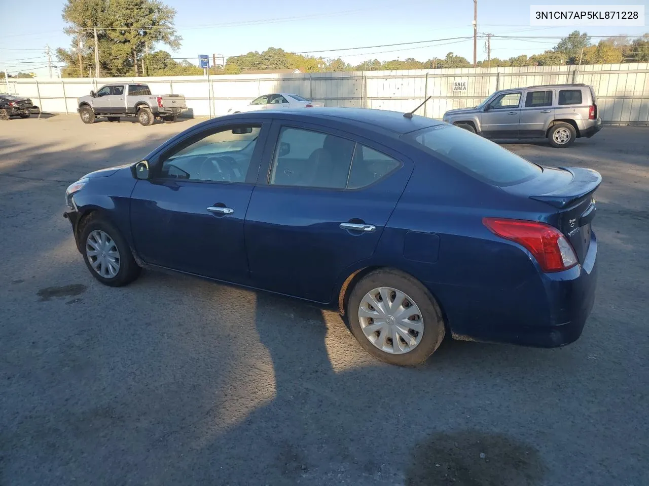 2019 Nissan Versa S VIN: 3N1CN7AP5KL871228 Lot: 74701944