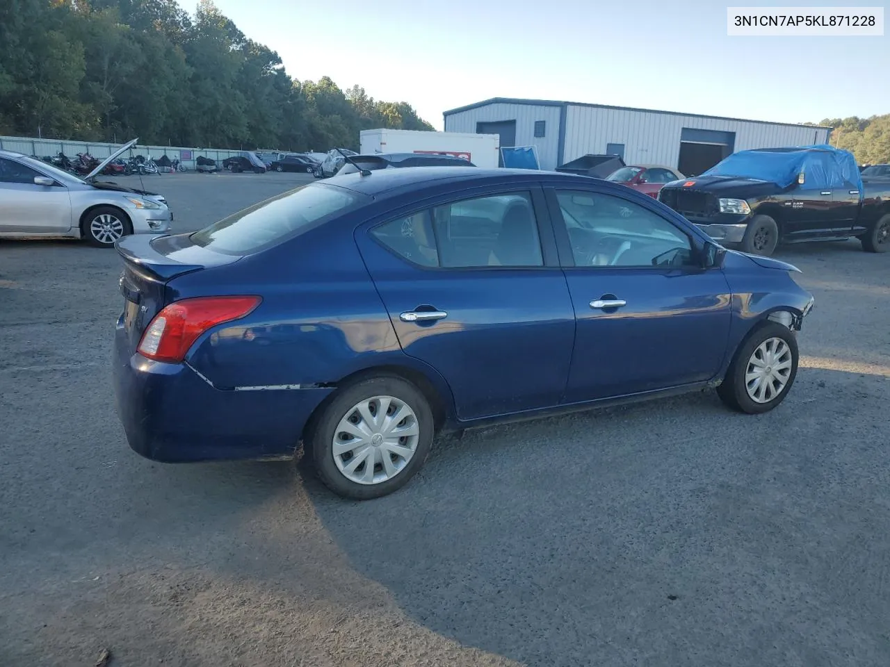 2019 Nissan Versa S VIN: 3N1CN7AP5KL871228 Lot: 74701944