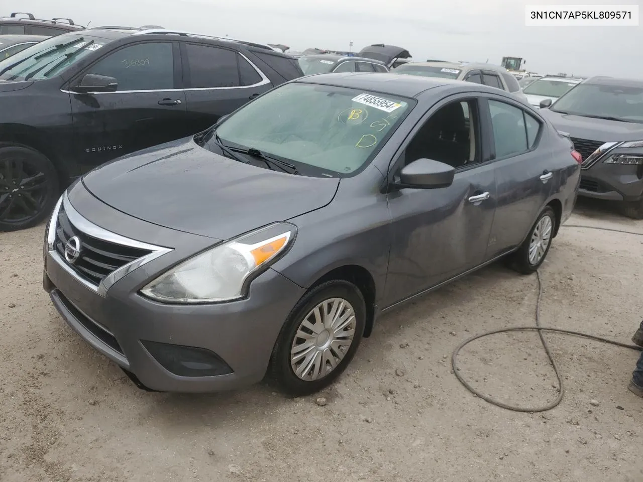 2019 Nissan Versa S VIN: 3N1CN7AP5KL809571 Lot: 74855954