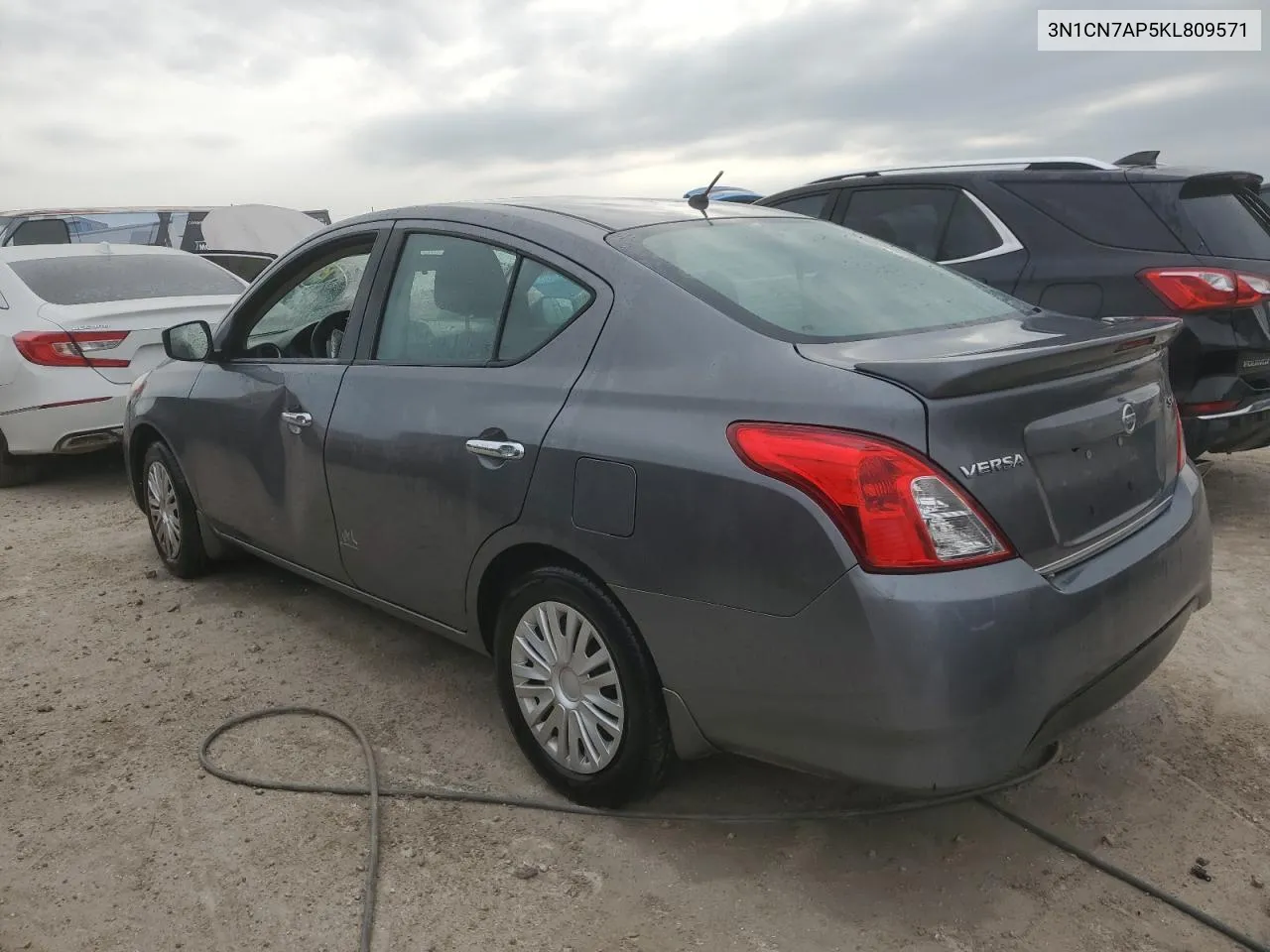 3N1CN7AP5KL809571 2019 Nissan Versa S