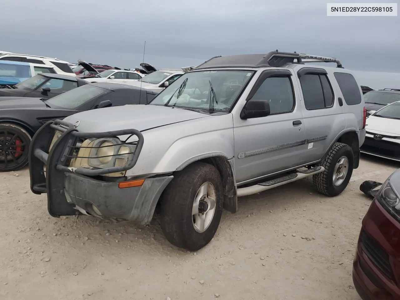 2002 Nissan Xterra Xe VIN: 5N1ED28Y22C598105 Lot: 76663444