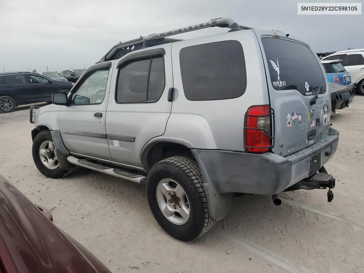 2002 Nissan Xterra Xe VIN: 5N1ED28Y22C598105 Lot: 76663444