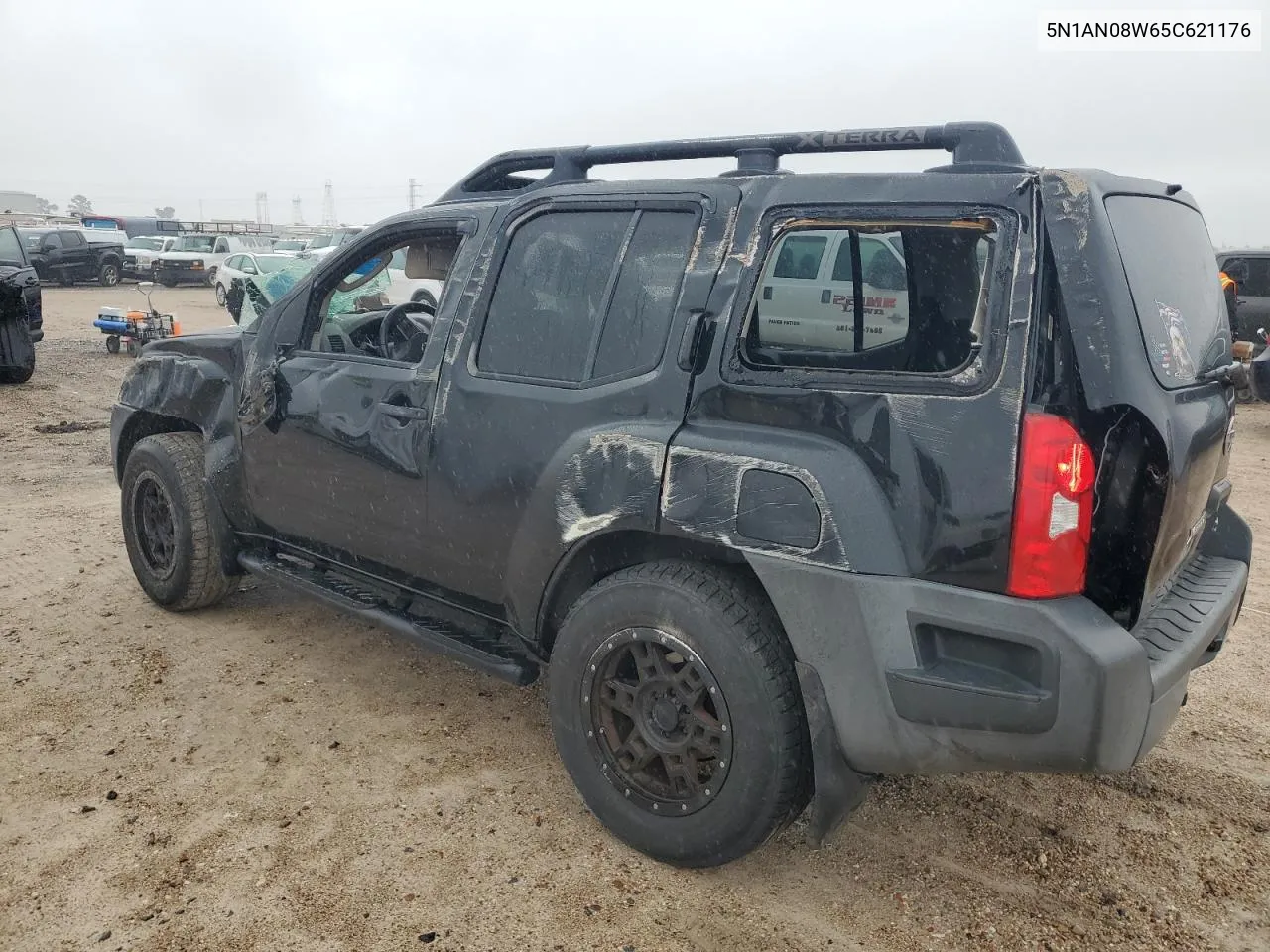 2005 Nissan Xterra Off Road VIN: 5N1AN08W65C621176 Lot: 69820974