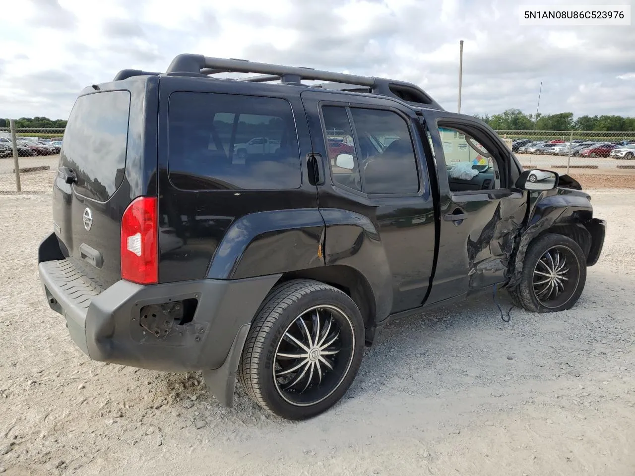 2006 Nissan Xterra Off Road VIN: 5N1AN08U86C523976 Lot: 56214954