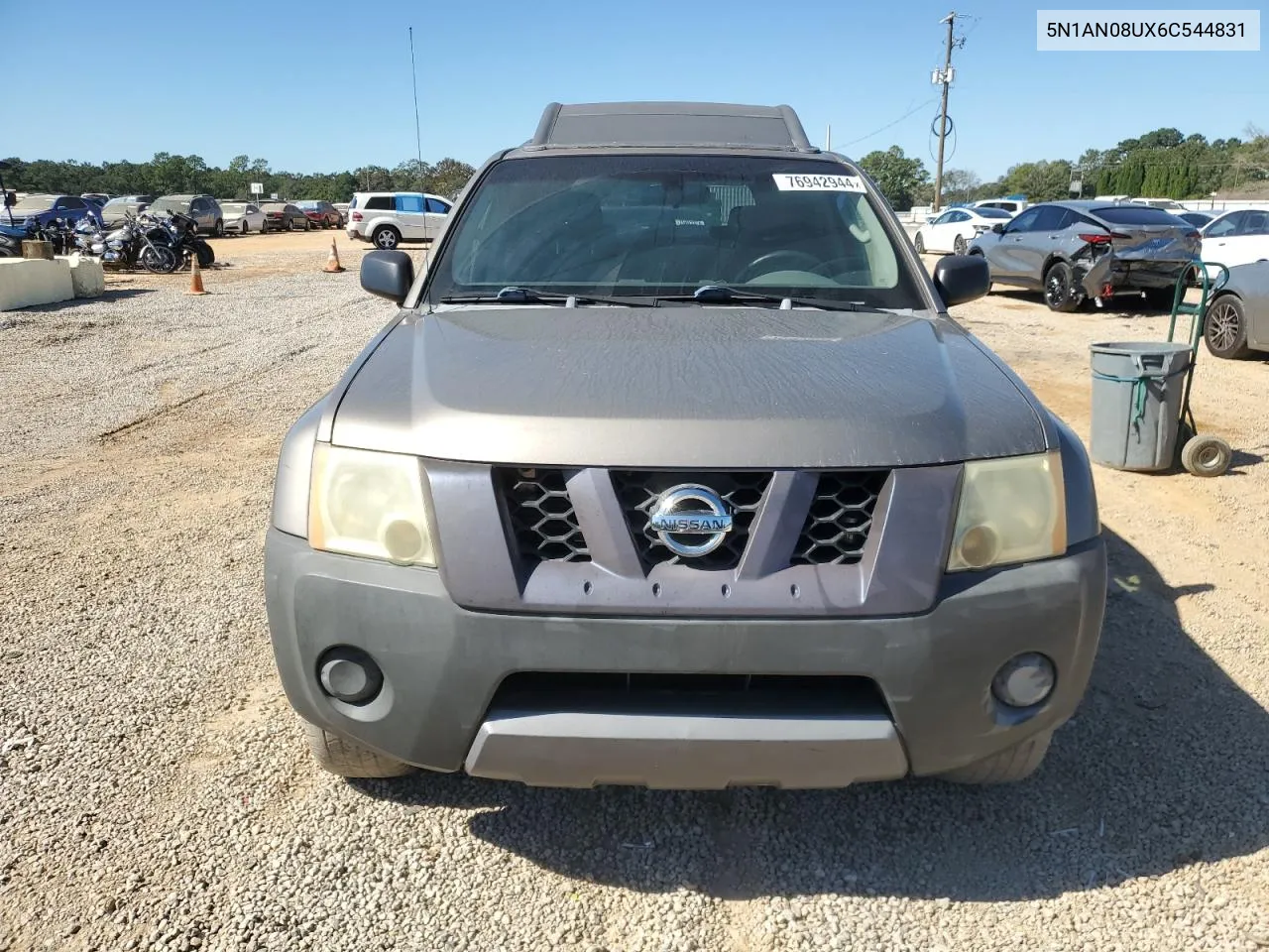 2006 Nissan Xterra Off Road VIN: 5N1AN08UX6C544831 Lot: 76942944