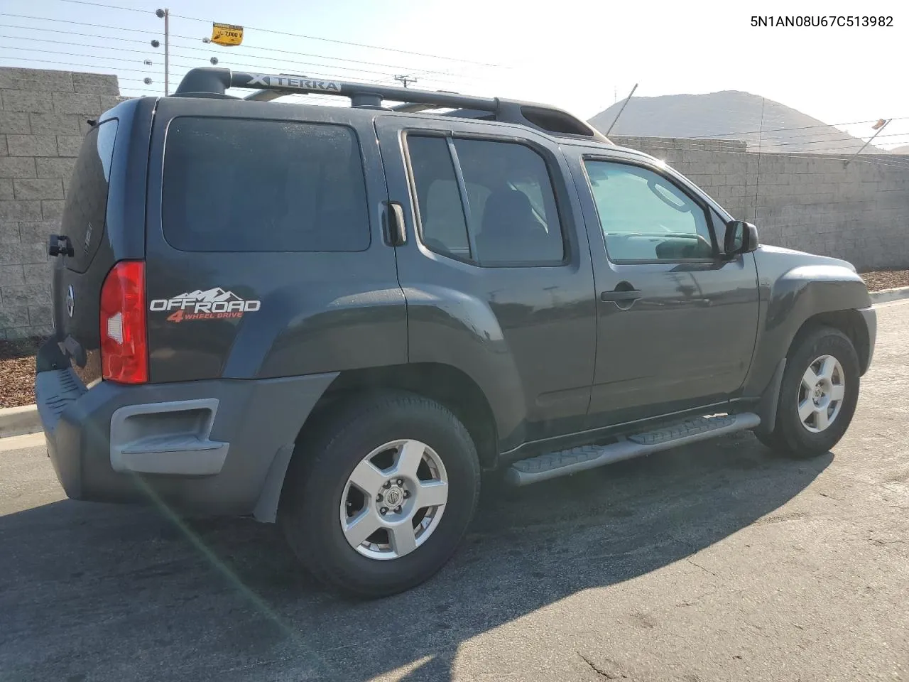 2007 Nissan Xterra Off Road VIN: 5N1AN08U67C513982 Lot: 70198564