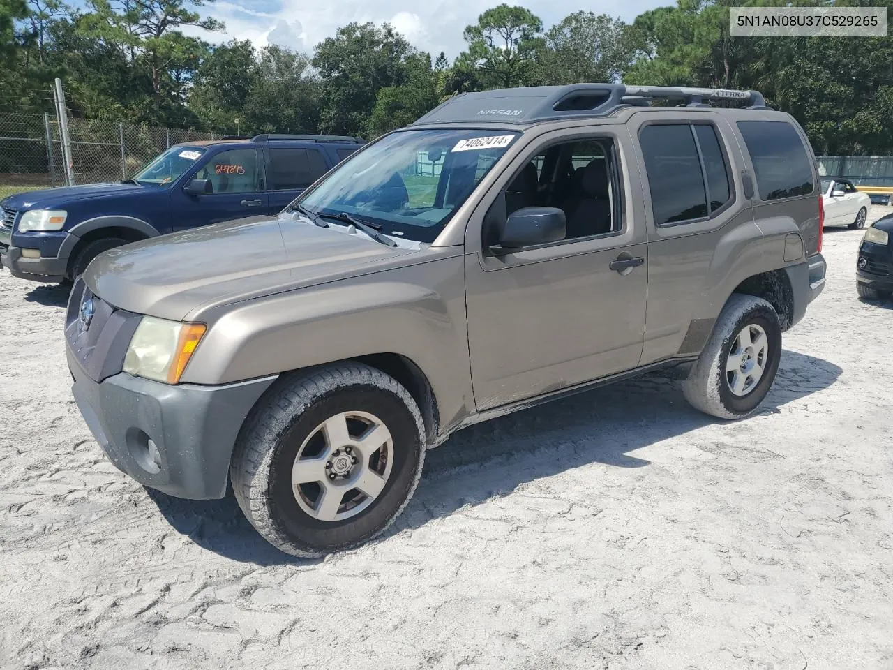 2007 Nissan Xterra Off Road VIN: 5N1AN08U37C529265 Lot: 74062414