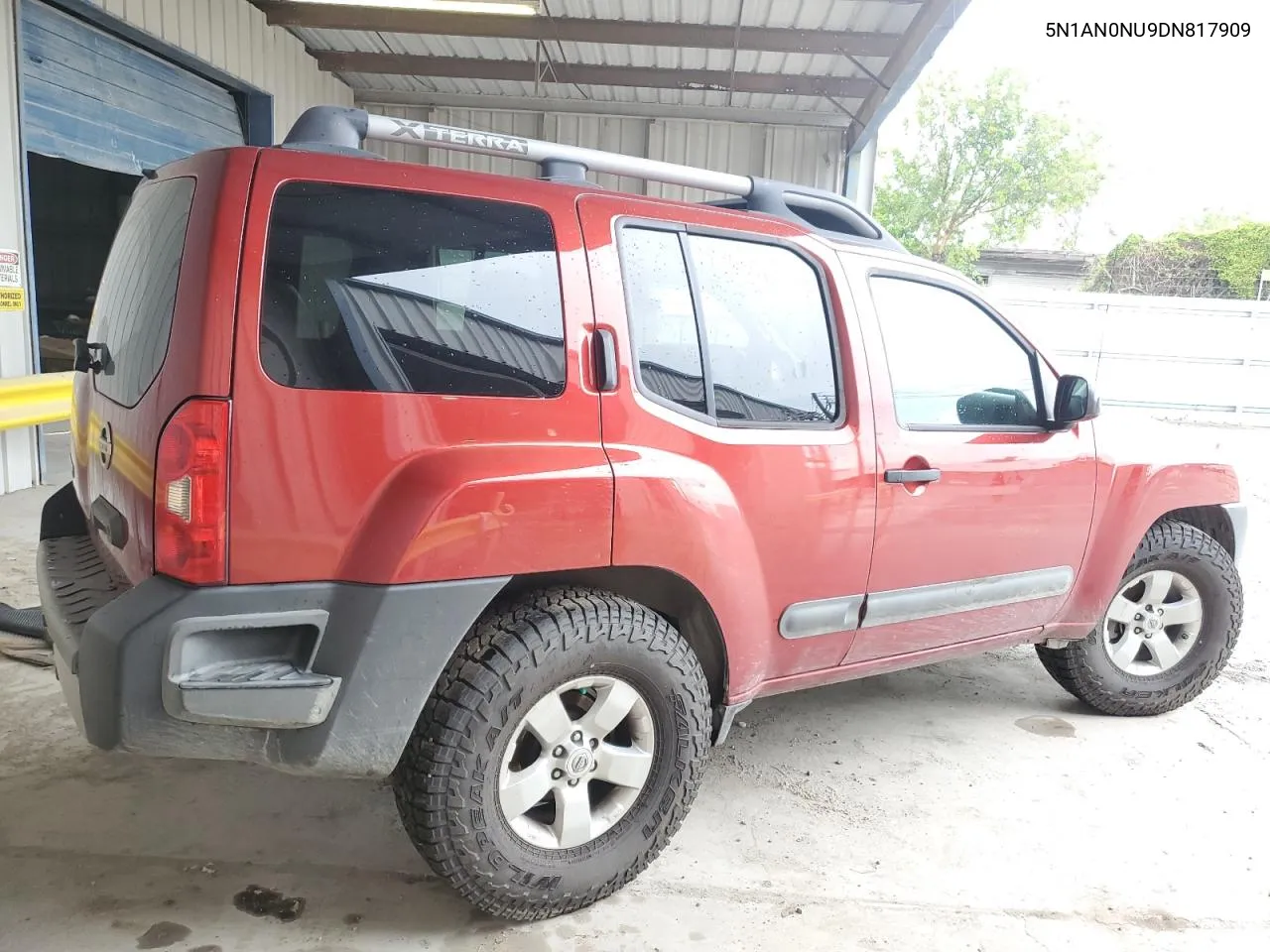 2013 Nissan Xterra X VIN: 5N1AN0NU9DN817909 Lot: 62805364