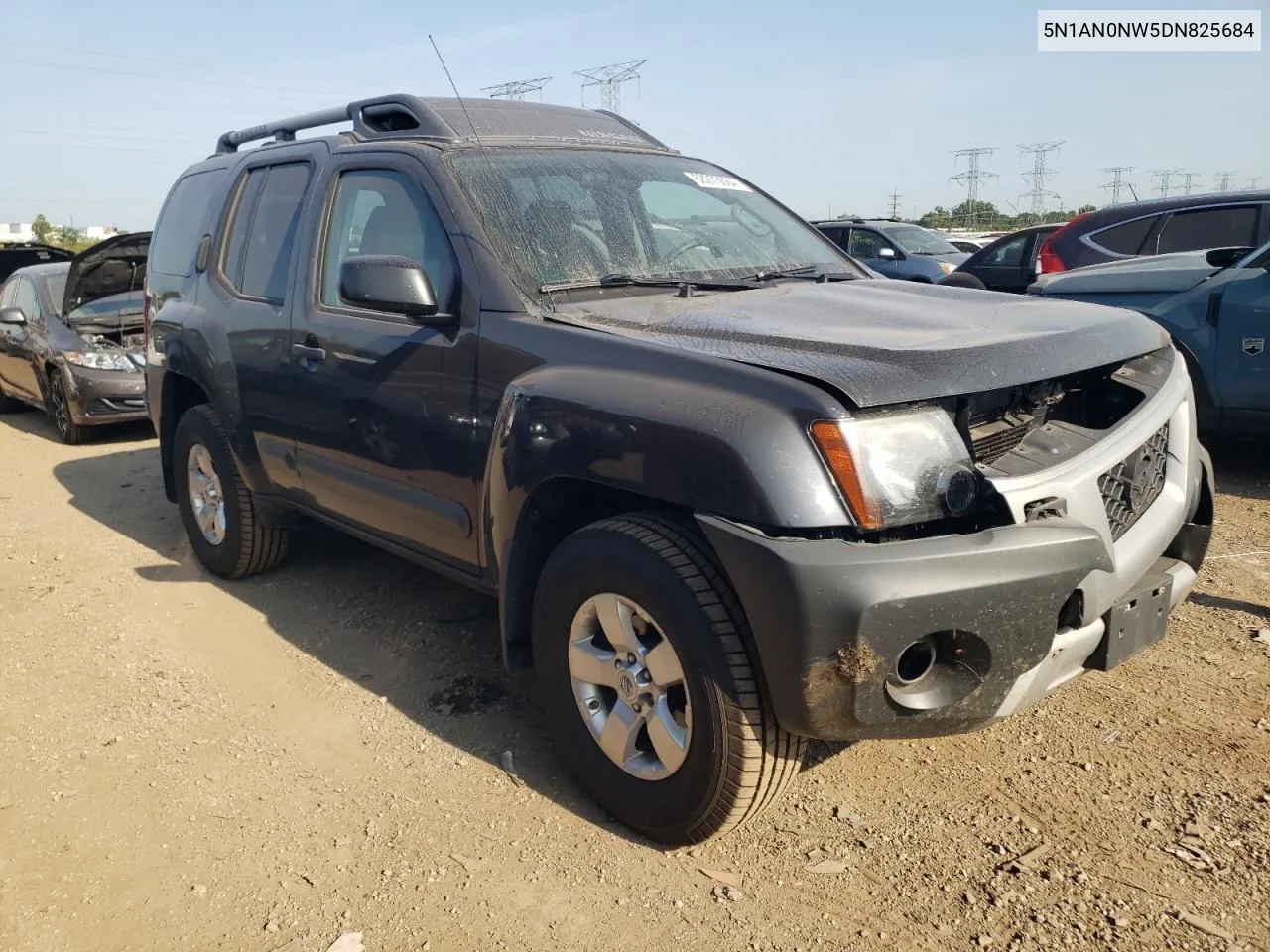 2013 Nissan Xterra X VIN: 5N1AN0NW5DN825684 Lot: 68273664