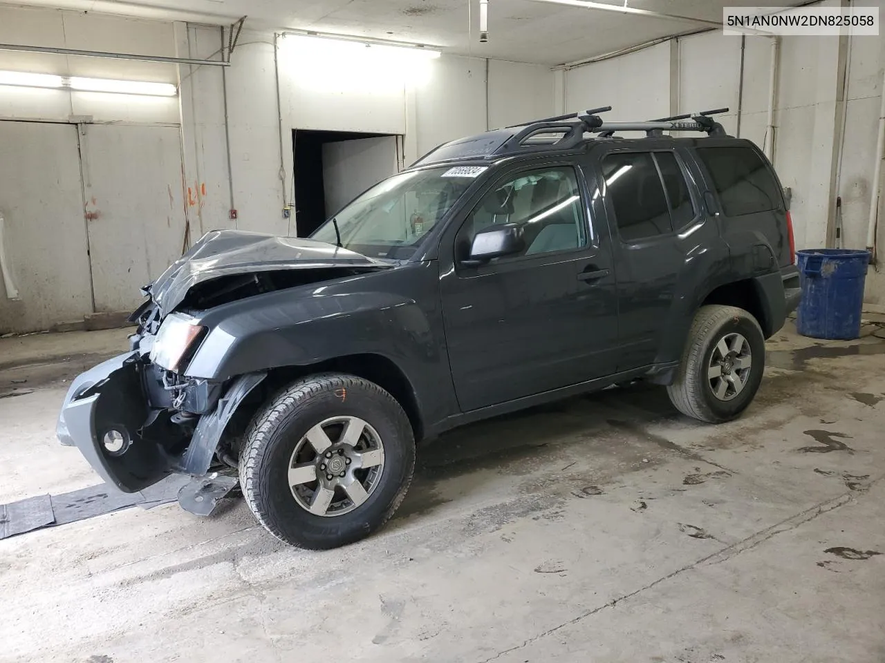 5N1AN0NW2DN825058 2013 Nissan Xterra X