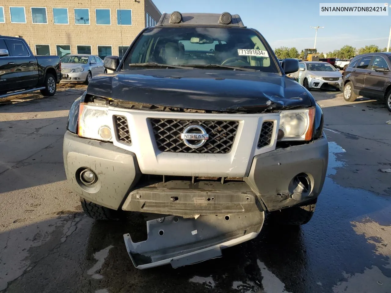 2013 Nissan Xterra X VIN: 5N1AN0NW7DN824214 Lot: 71391634