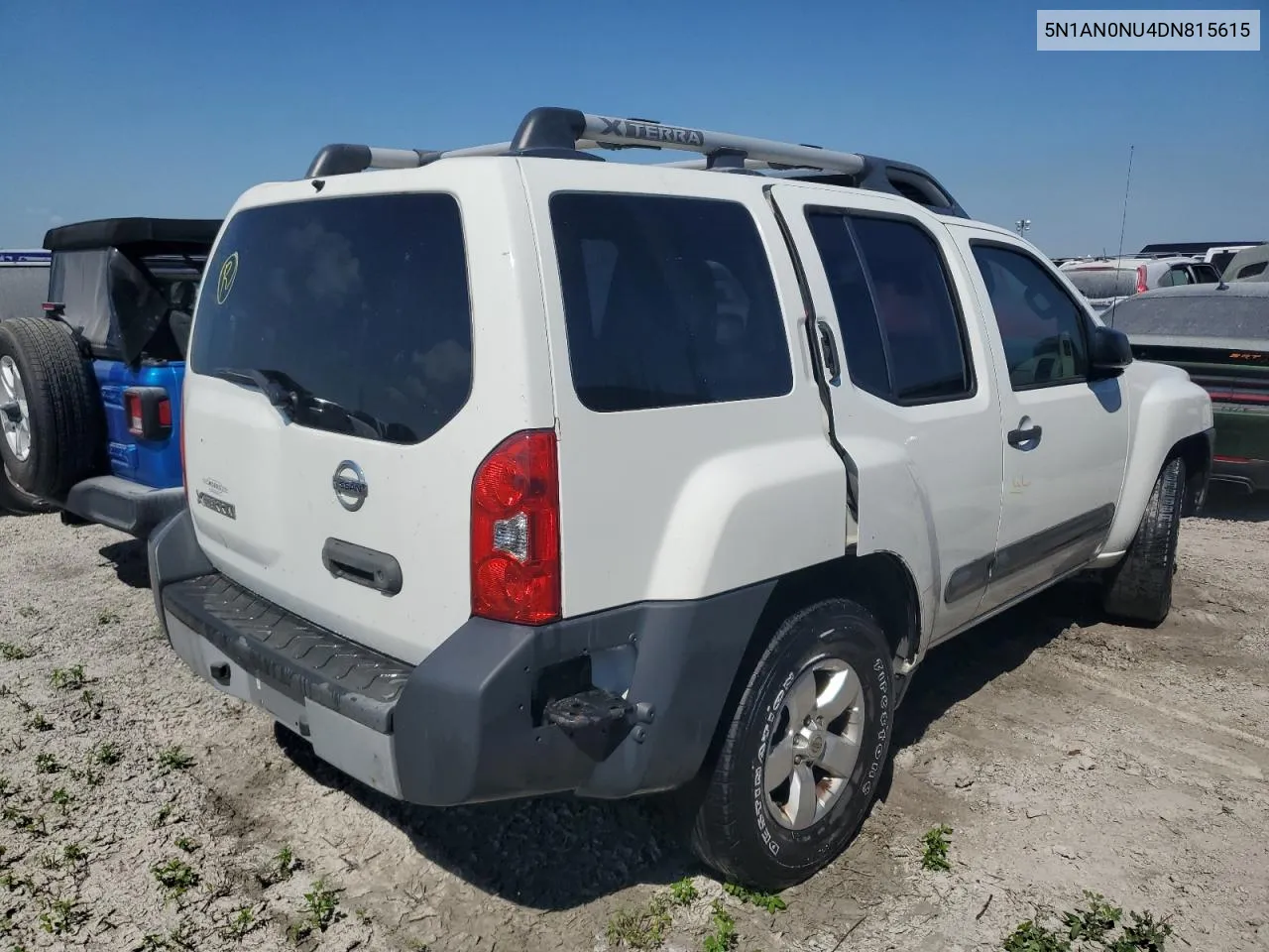 5N1AN0NU4DN815615 2013 Nissan Xterra X