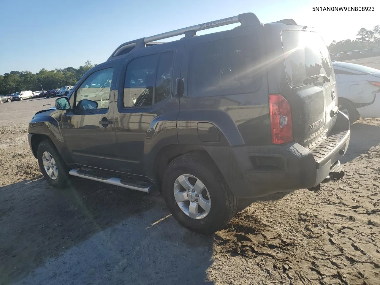 2014 Nissan Xterra X VIN: 5N1AN0NW9EN808923 Lot: 70671084