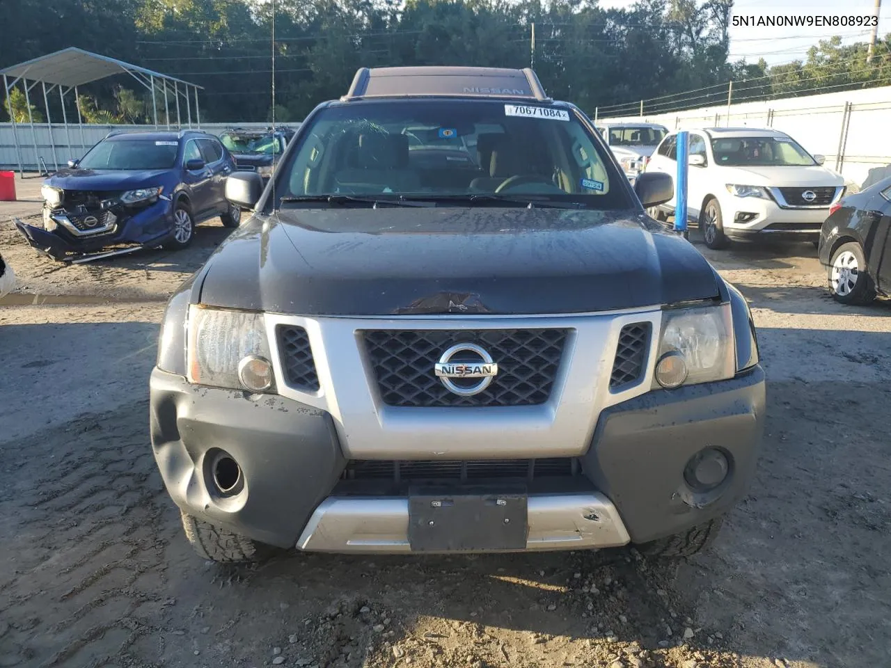 2014 Nissan Xterra X VIN: 5N1AN0NW9EN808923 Lot: 70671084