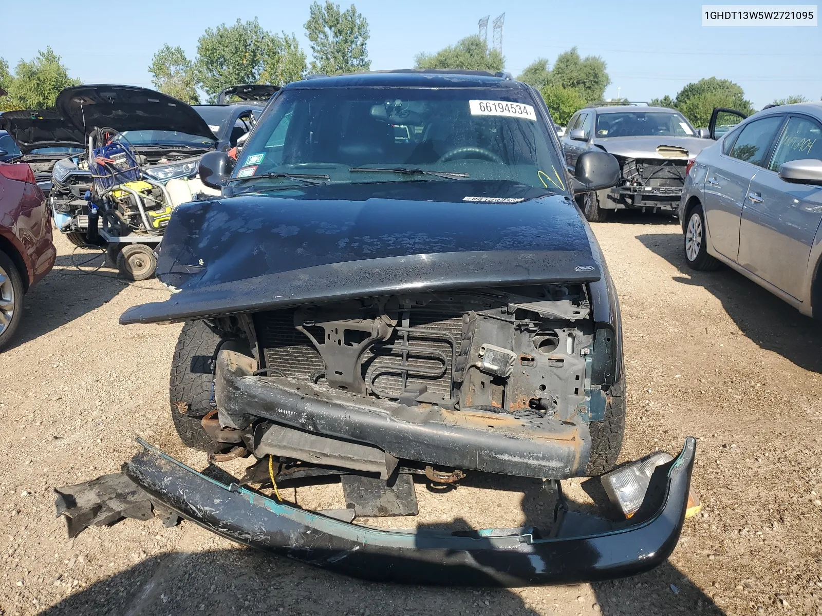 1GHDT13W5W2721095 1998 Oldsmobile Bravada