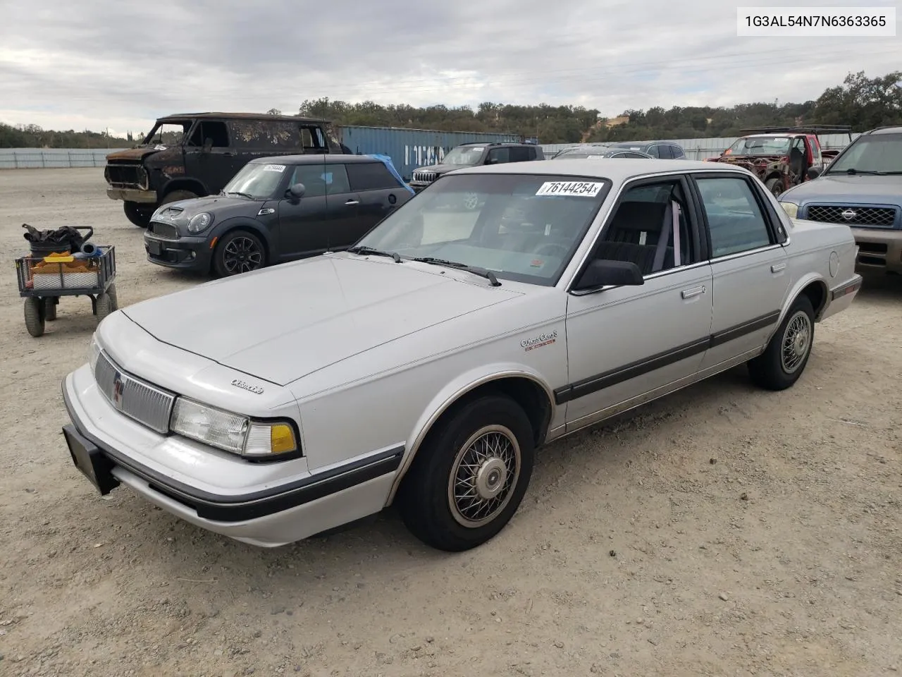 1992 Oldsmobile Cutlass Ciera Base VIN: 1G3AL54N7N6363365 Lot: 76144254