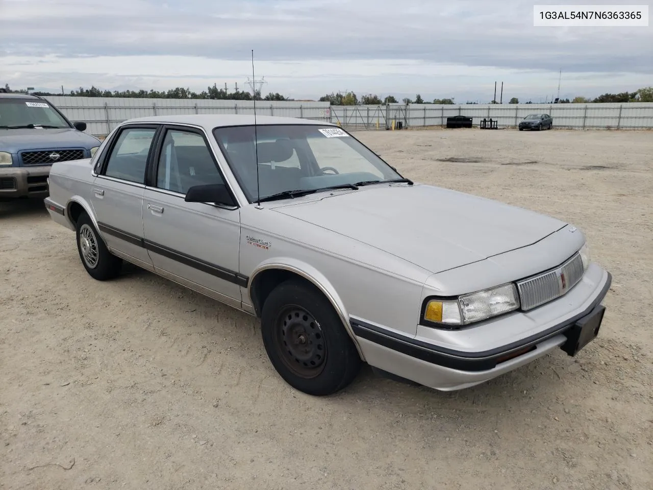 1992 Oldsmobile Cutlass Ciera Base VIN: 1G3AL54N7N6363365 Lot: 76144254